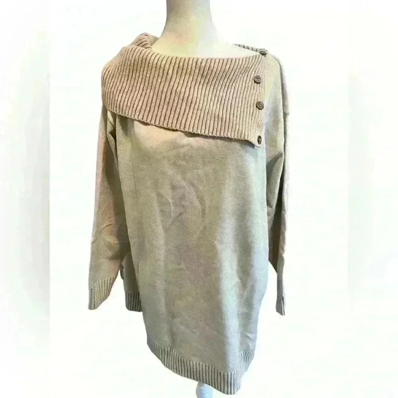 BLOOMCHIC Women’s Size 12 Sweater with Fold Over Ribbed Collar in Tan NWT - Picture 1 of 12